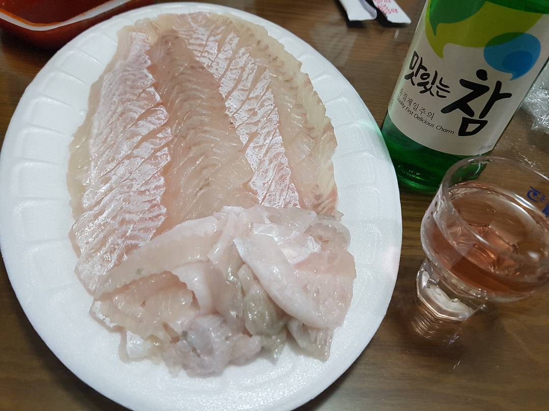 독도회도매수산 매장 이미지