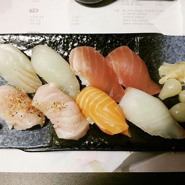 란 매장 이미지
