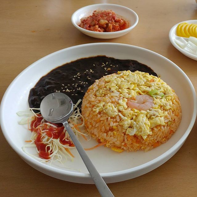 구육복손짜장 매장 이미지