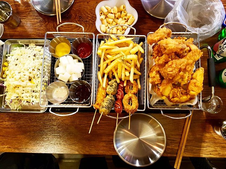 마당통닭 매장 이미지