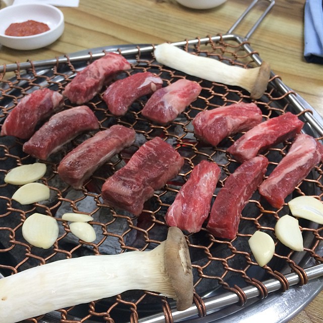 왕소참숯불구이 매장 이미지