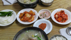 현대국밥 매장 이미지