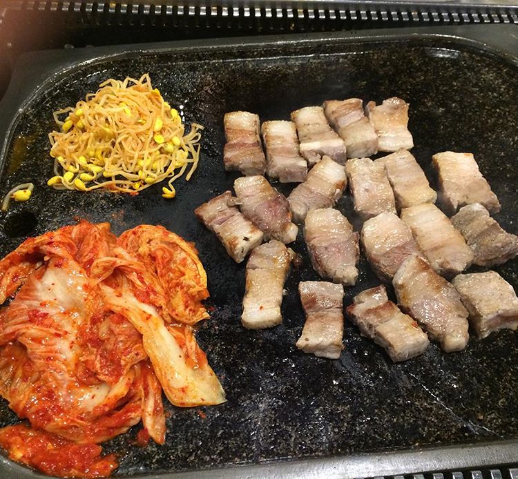 볏짚돌 매장 이미지