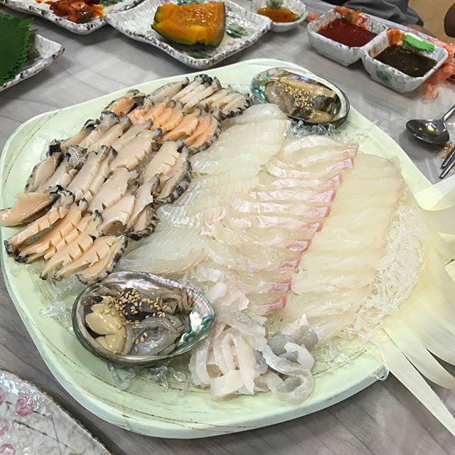 보물섬회식당 매장 이미지