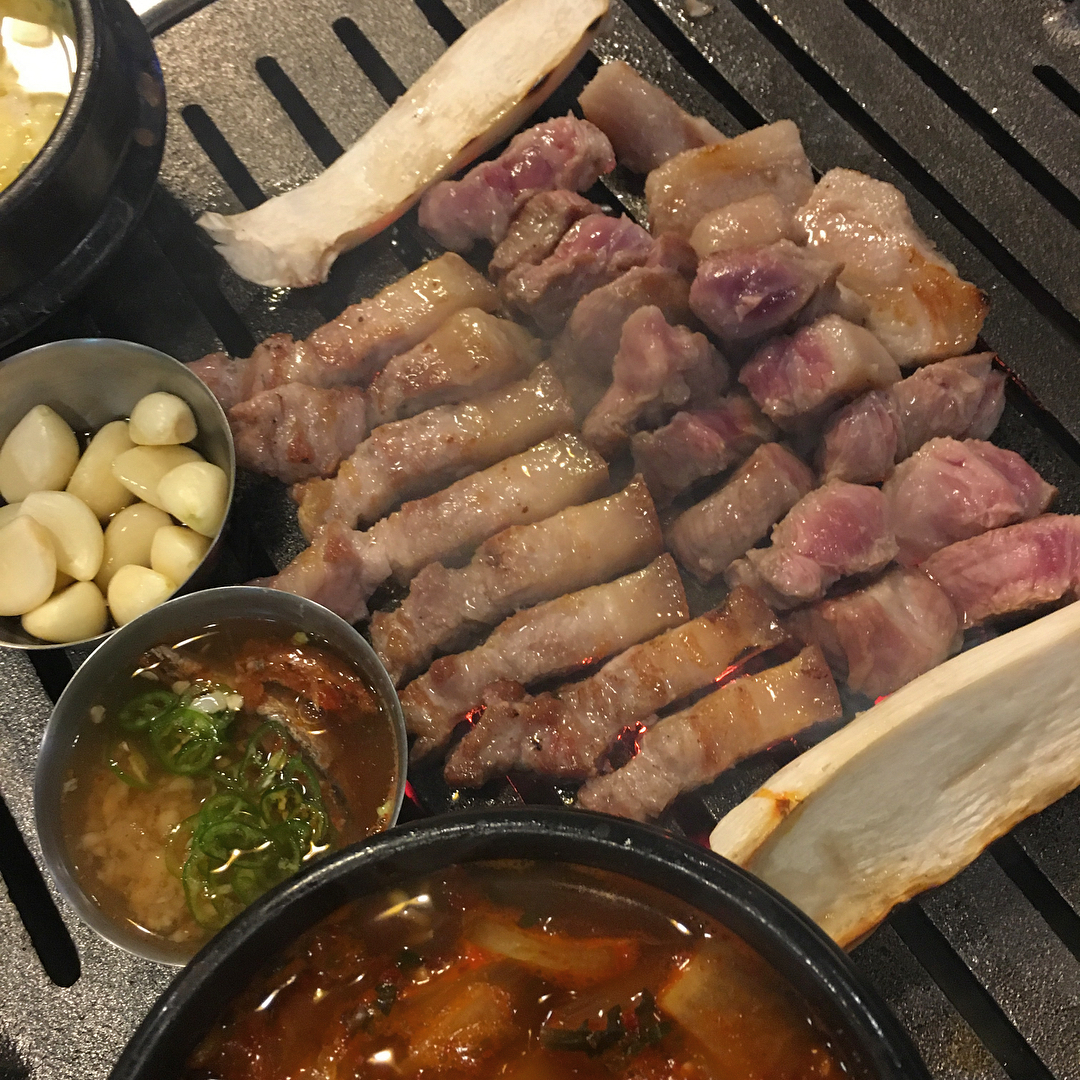 연탄불생고기한판 매장 이미지