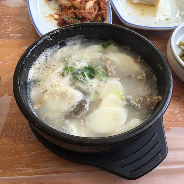 송죽헌 매장 이미지