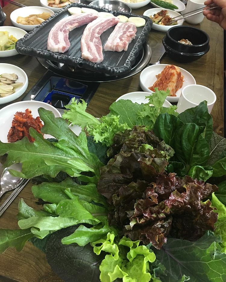 옛날영양돌솥쌈밥 매장 이미지