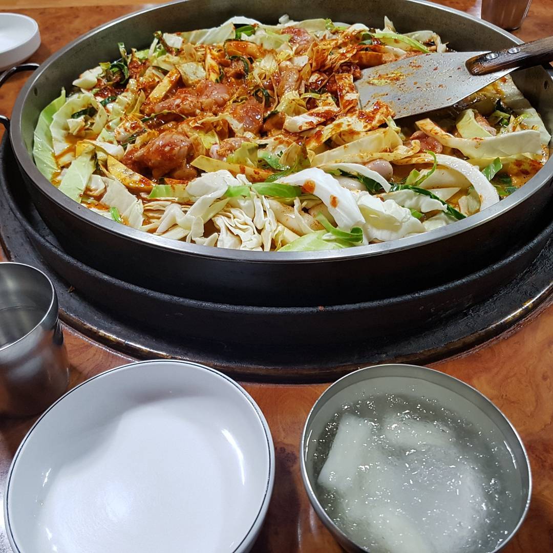 시민닭갈비막국수 매장 이미지