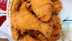 에디슨치킨 매장 이미지