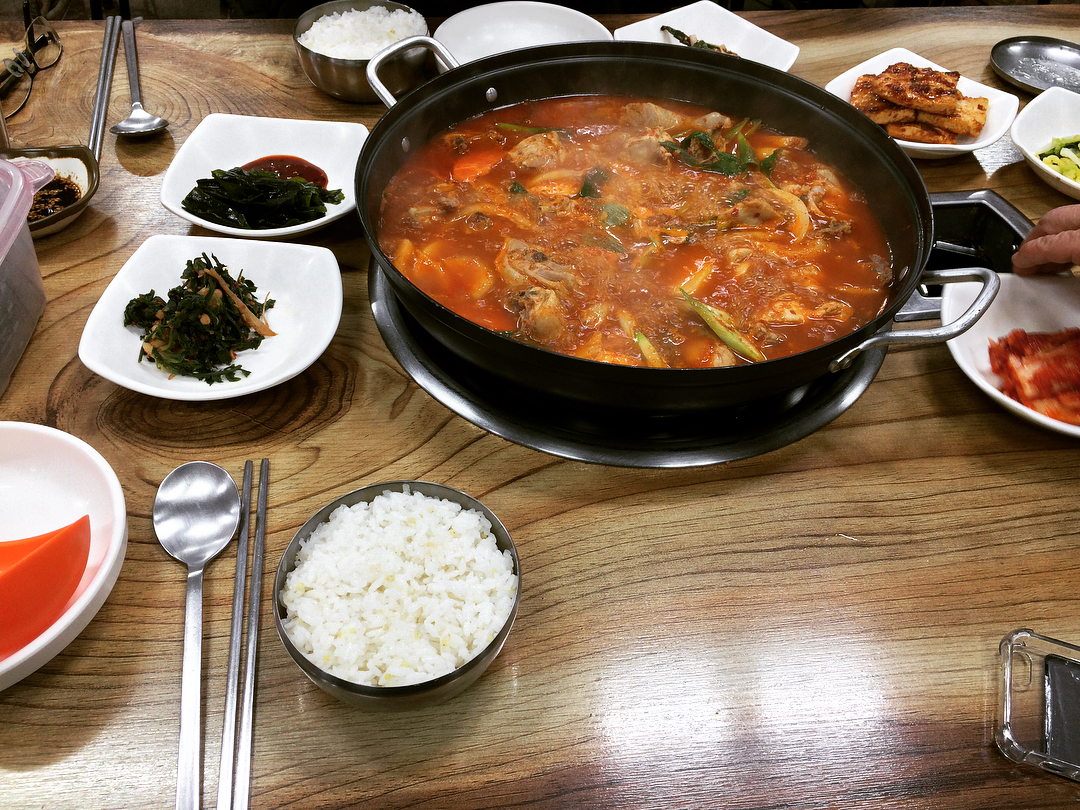 아지매식당 매장 이미지