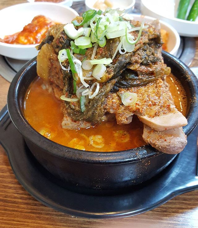 새서울감자탕 매장 이미지