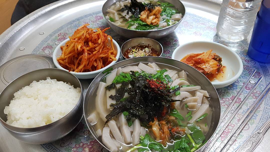 이오식당 매장 이미지