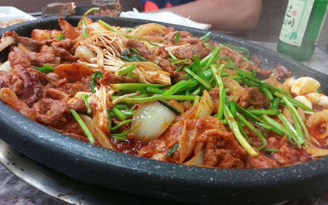 이왕이면오리 매장 이미지