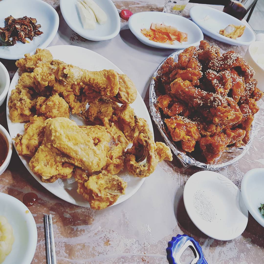 우정통닭 매장 이미지