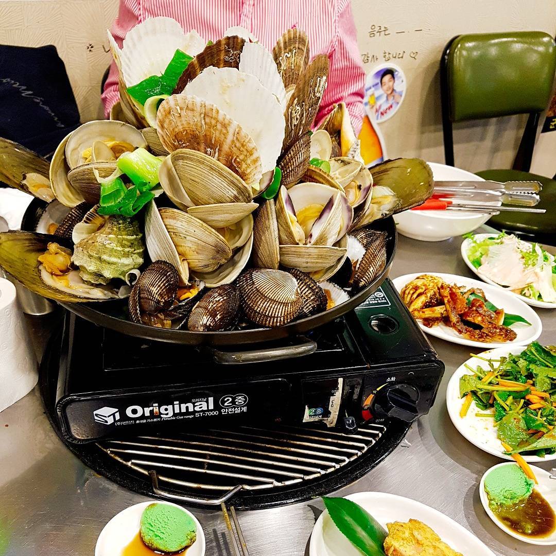 해녀대합실왕조개구이 매장 이미지