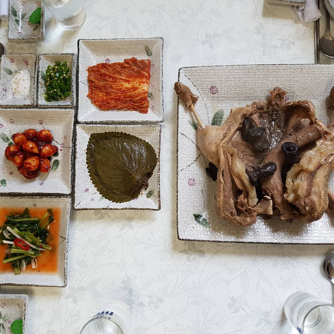 참바다해물백숙 매장 이미지