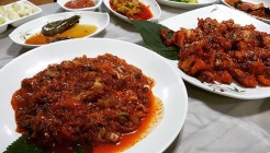 유정식당 매장 이미지