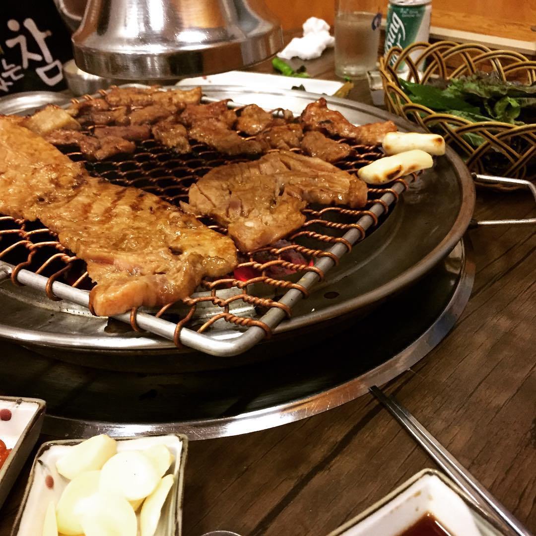 참숯골화로구이 매장 이미지