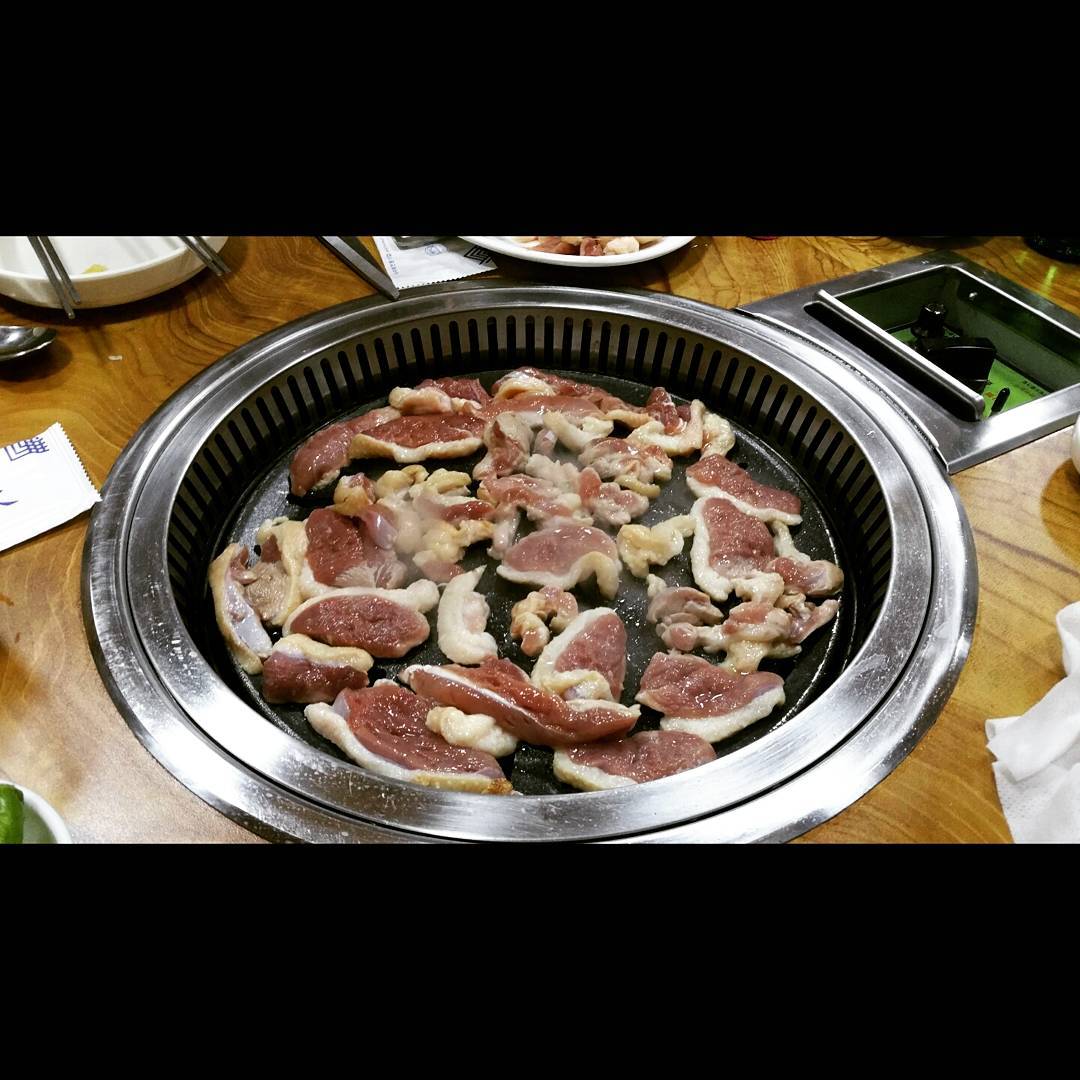 참숯오리 매장 이미지