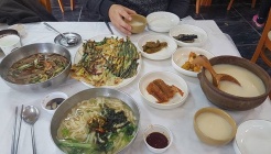 주왕산꽃돌식당 매장 이미지