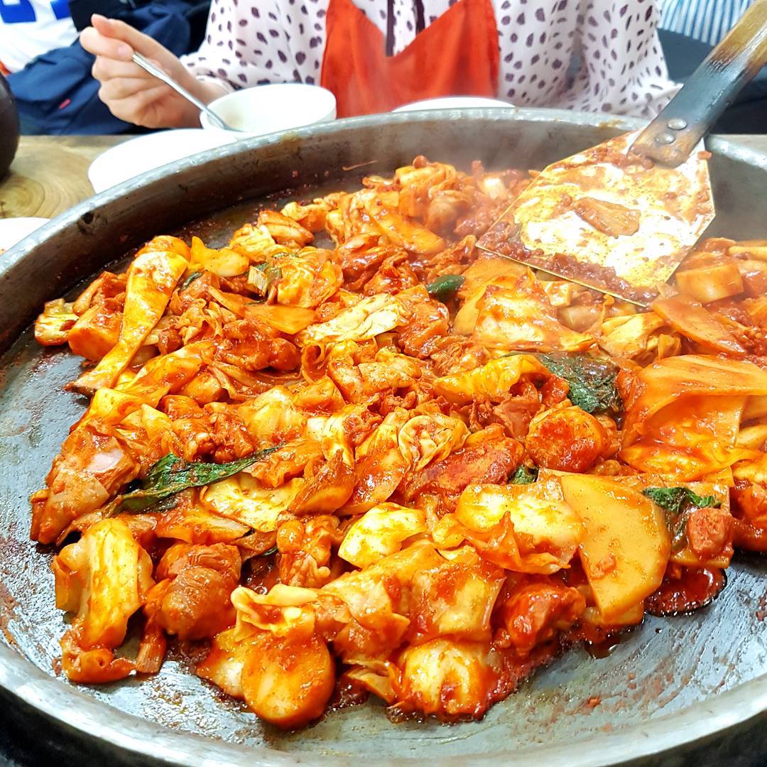 춘천닭갈비 매장 이미지