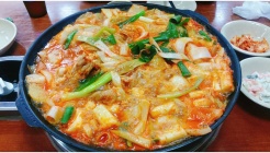 성원닭갈비 매장 이미지