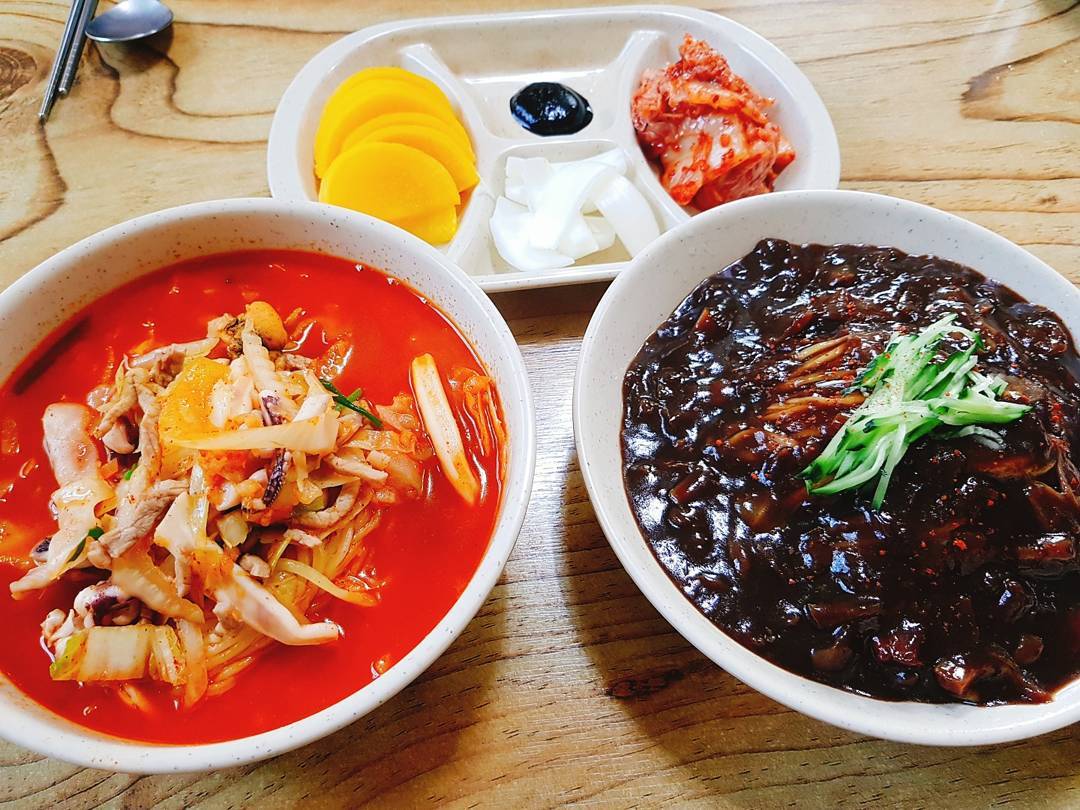 증도황궁짜장 매장 이미지
