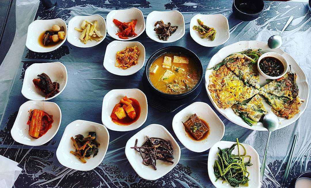 지리각식당 매장 이미지