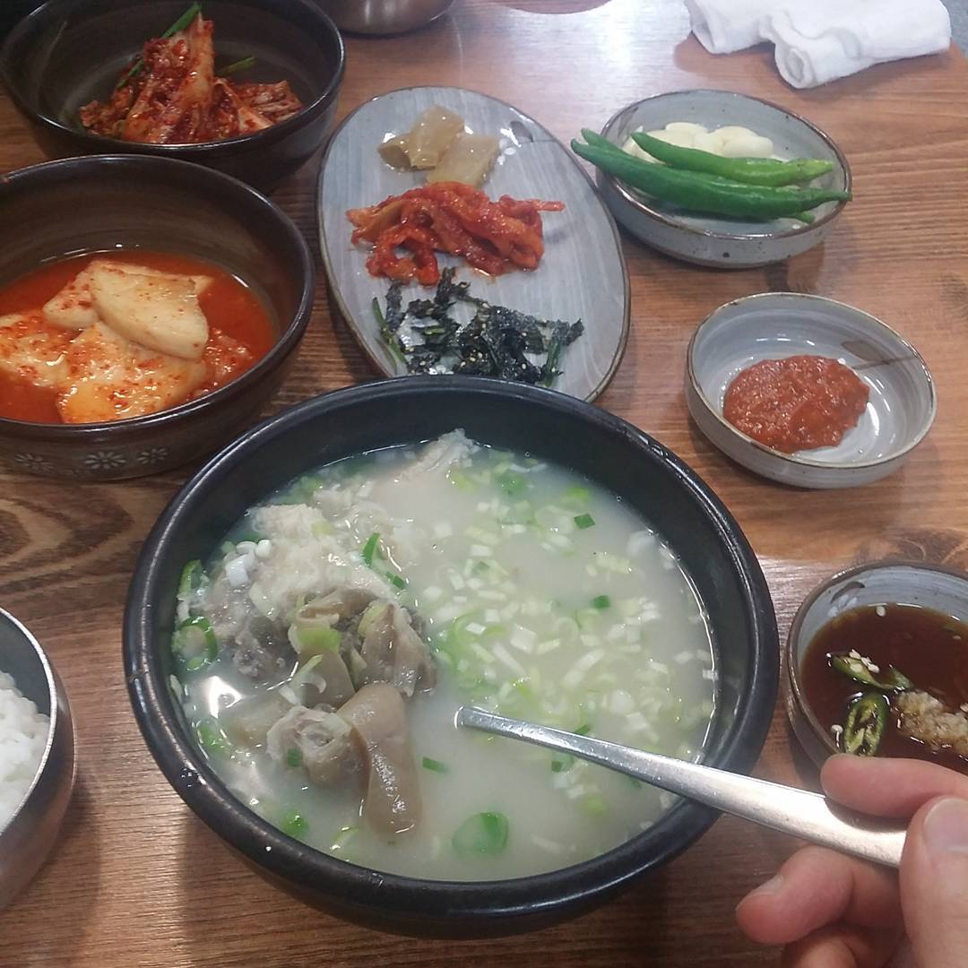할매곰탕 매장 이미지