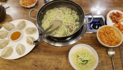 홍두깨칼국수 매장 이미지