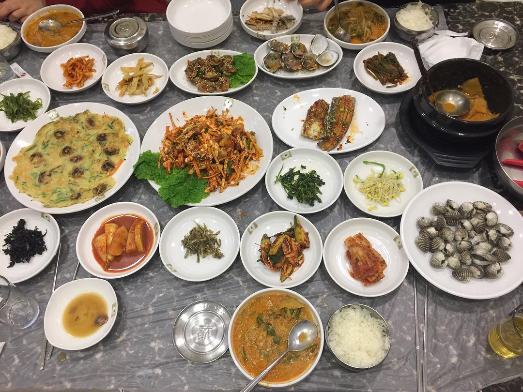 향우식당 매장 이미지
