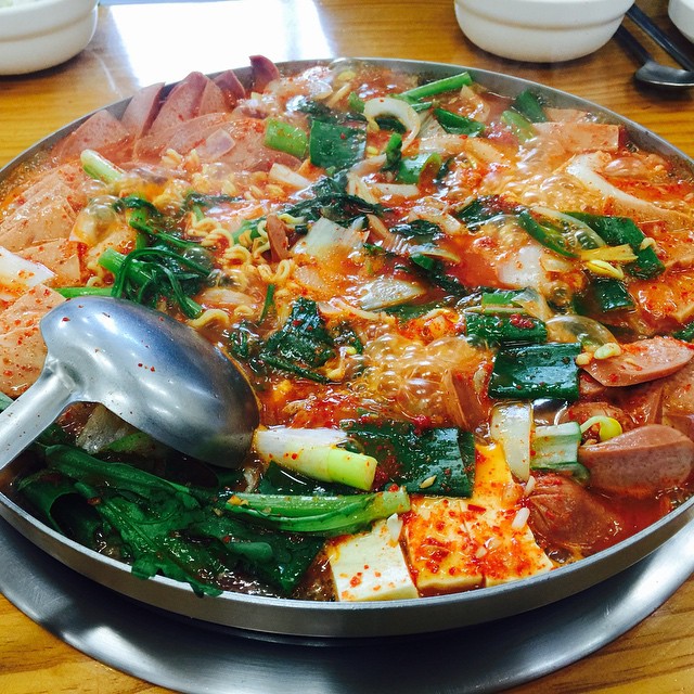 함지부대찌개 매장 이미지