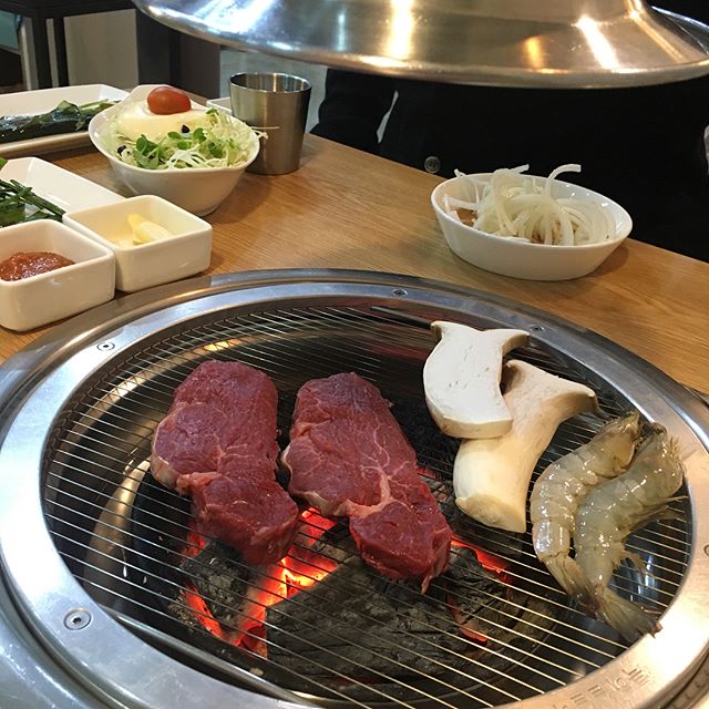 고기저장고 매장 이미지