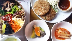 꽃담집 매장 이미지