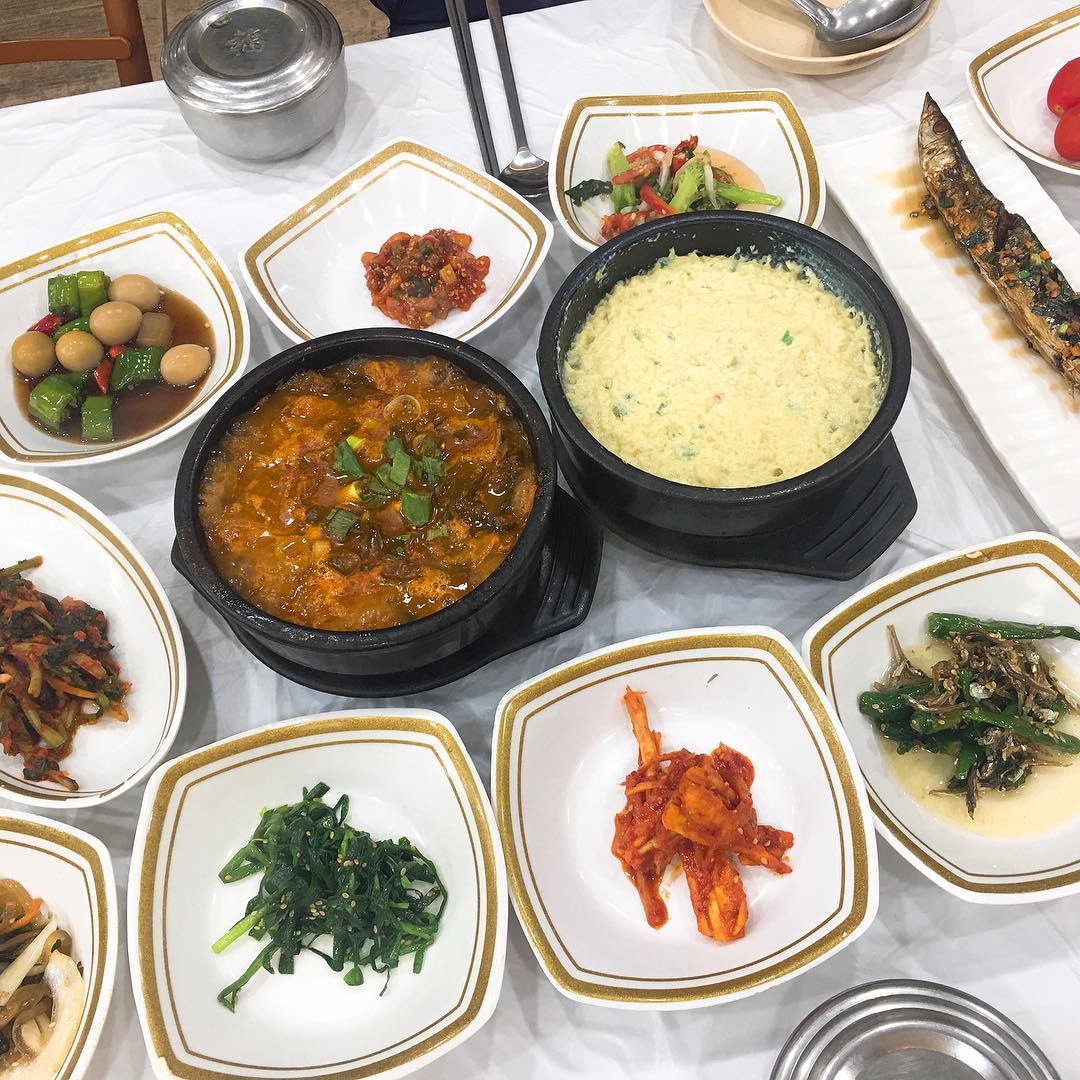원동산식당 매장 이미지