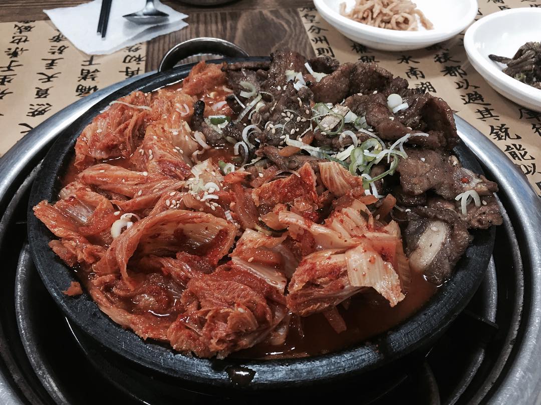 황금시대 매장 이미지