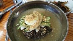 산골냉면 매장 이미지