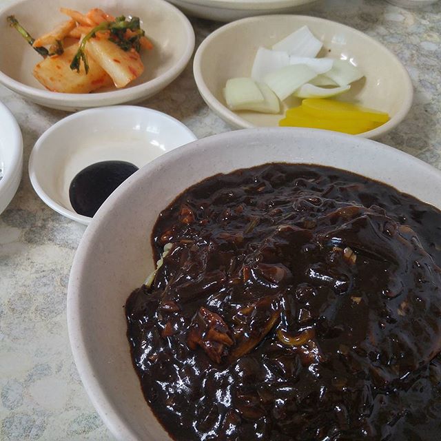 왕눈이반점 매장 이미지