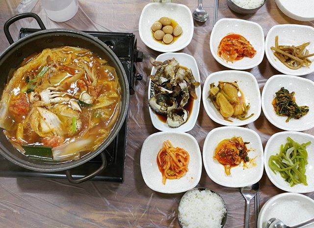 덕수식당 매장 이미지