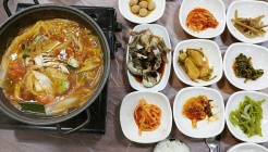 덕수식당 매장 이미지