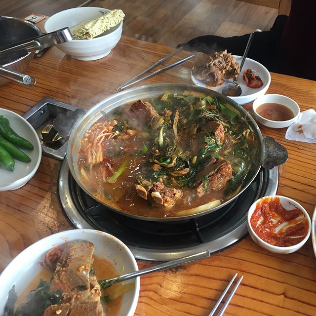 맛나감자탕 매장 이미지