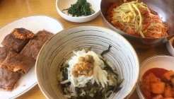 산아래 매장 이미지