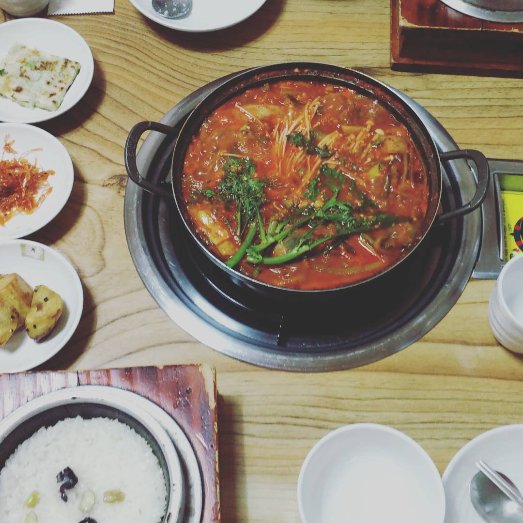 삼장매운탕 매장 이미지