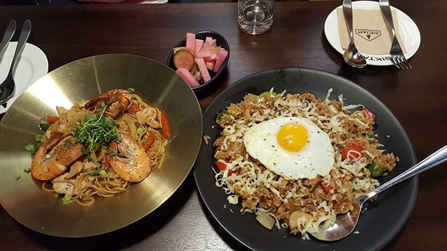 식탐 매장 이미지