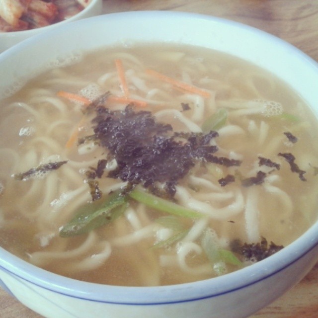 신가네칼국수 매장 이미지