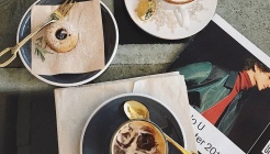 오퍼커피 매장 이미지