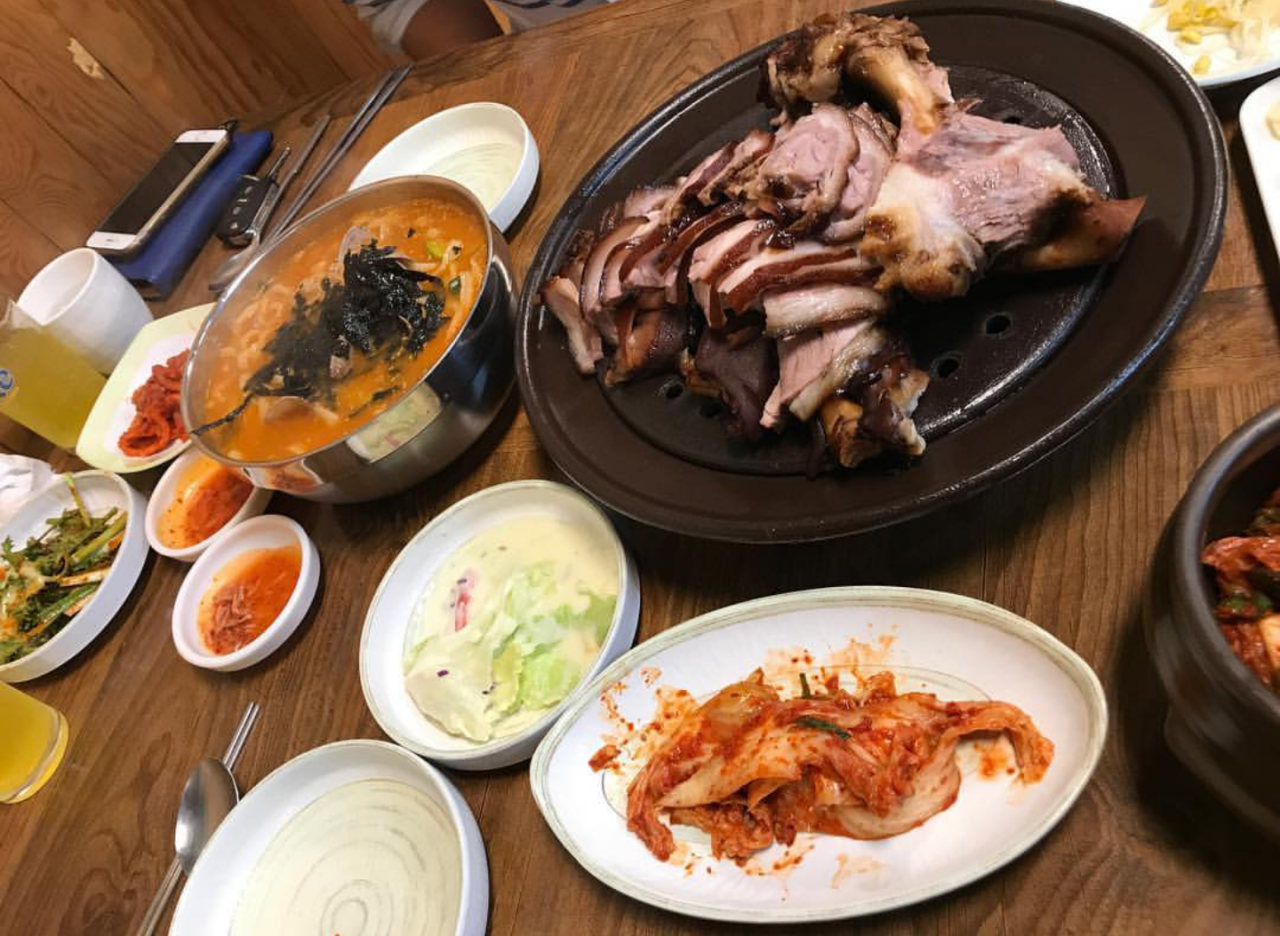횡성족발 매장 이미지