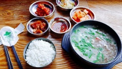 홍반장 매장 이미지