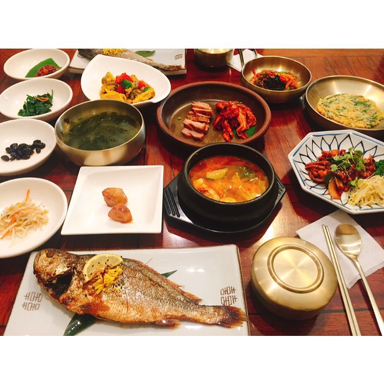 청담 매장 이미지