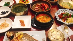 청담 매장 이미지